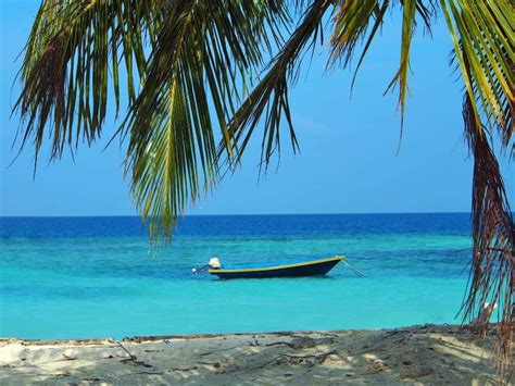 Maafushi Island, Maldives: The Only Guide You'll Ever Need - Mike ...