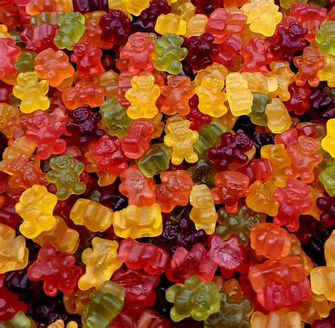 Amazon.com: Black Forest Classic Gummy Bears - 6 Fruity Flavors Made with Real Fruit Juice ...