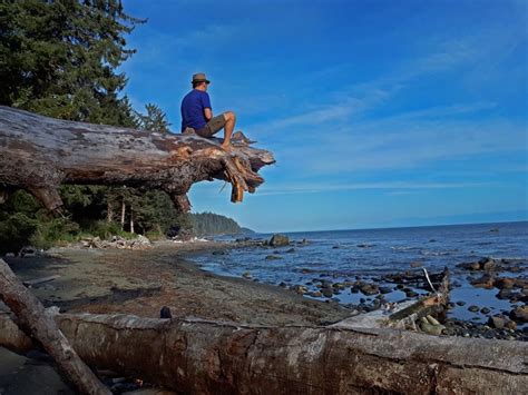 Hiking the Juan de Fuca Trail, Vancouver Island, Canada - Stingy Nomads