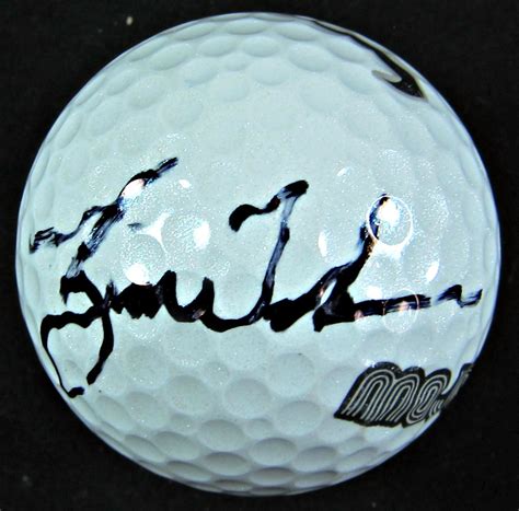 tiger-woods-signed-golf-ball - Memorabilia Center