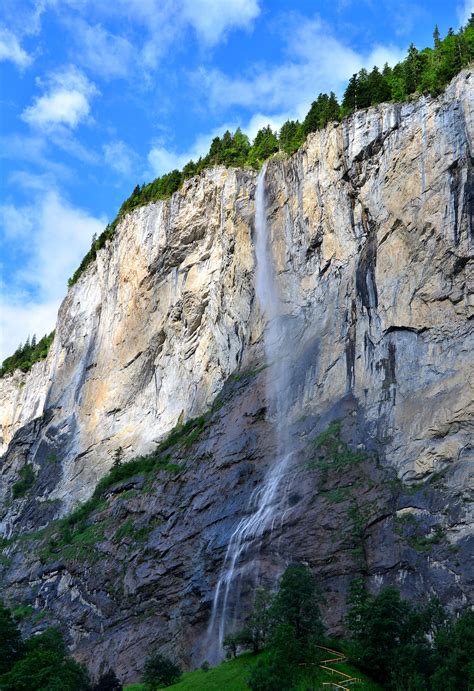 The Staubbach Falls, Switzerland. | Mr. Guide