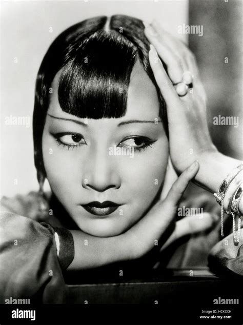 SHANGHAI EXPRESS, Anna May Wong, 1932 Stock Photo - Alamy