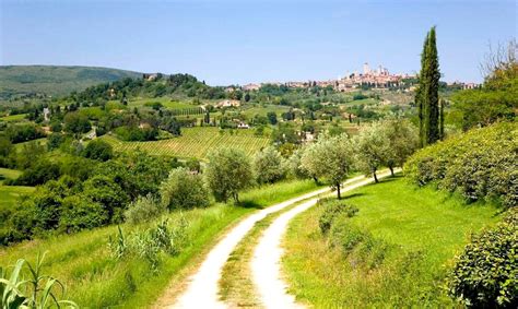 Hiking in Tuscany