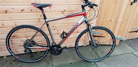 BOARDMAN COMP HYBRID BIKE 2017 | in Golborne, Cheshire | Gumtree