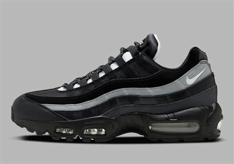 Nike Air Max 95 Black Dark Smoke Grey CT1805-001 | SneakerNews.com