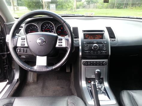 2007 Nissan maxima se interior