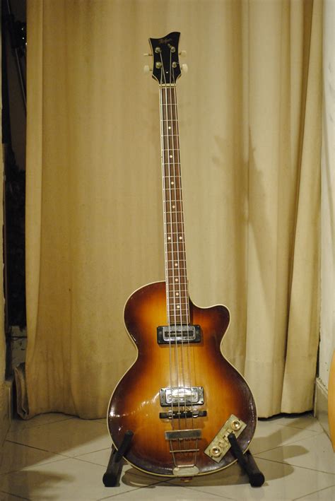 Hofner Club Bass 1966 Sunburst Bass For Sale Rome Vintage Guitars