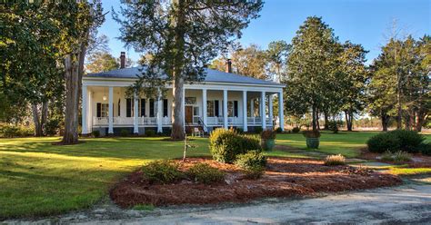 A Classic Quail-Hunting Plantation in Georgia - WSJ