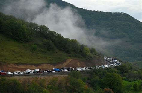 The New Humanitarian | ‘This time the relocation is permanent’: The Armenian exodus from Nagorno ...