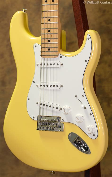 Fender Player Series Stratocaster Buttercream USED - Willcutt Guitars