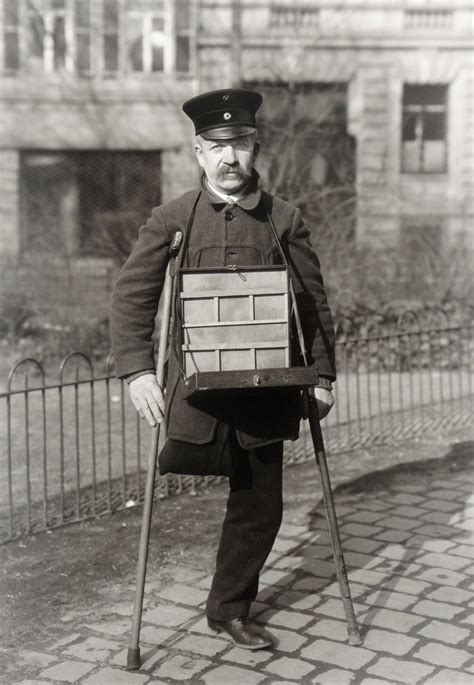 Finding the Right Types in August Sander's Germany - The New York Times ...