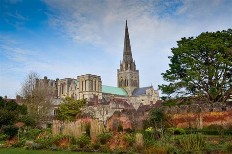 Chichester Cathedral - Nomads Travel Guide