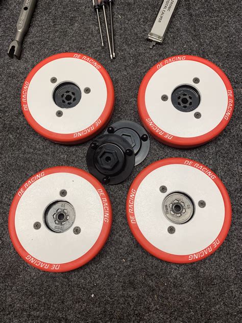 DE Racing 1/10 setup wheels with multiple adaptors - R/C Tech Forums