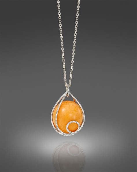 L'Orange Natural Melo Melo Pearl and Diamond Pendant - Assael