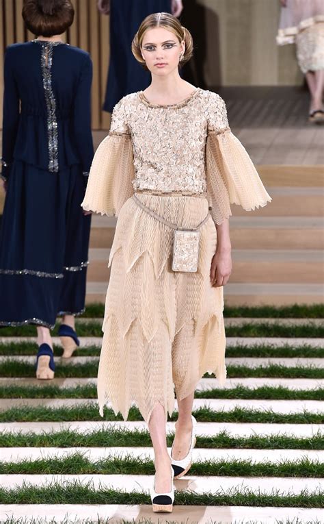 Chanel from Paris Fashion Week Haute Couture | E! News