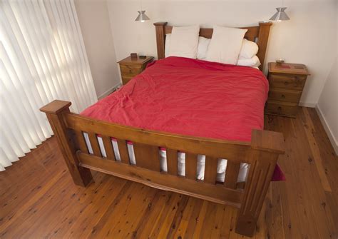 Free Stock Photo 8932 Wood frame double bed | freeimageslive