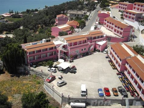 The Pink Palace in Corfu - Prices 2020 (How to compare?)