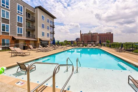 10 Incredible Apartment Pools in Cincinnati | Rent. Blog