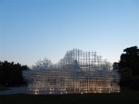 Serpentine Pavilion / Sou Fujimoto | ArchDaily