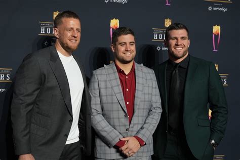 Pittsburgh Steelers: Watt Brothers Share Moment on Stage After T.J. Wins DPOY Award - Sports ...