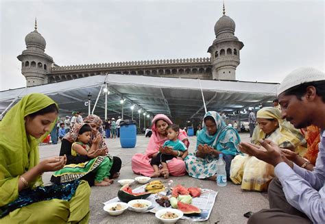 PHOTOS: Ramzan around the world