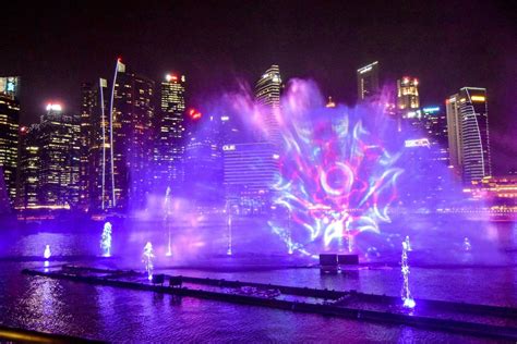 3 Best Light Shows In Singapore | Singapore itinerary, Singapore travel, Dream vacation spots