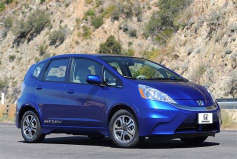 Cars Model 2013 2014 2015: Honda Fit EV comes to the East Coast