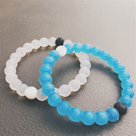 Lokai Bracelet, "Stay Hopeful, Stay Humble" | Thavy Time | Bracelets ...