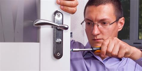 Rekey Door Lock with An Expert and Experienced Locksmith