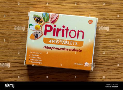 Hay fever relief tablets hi-res stock photography and images - Alamy