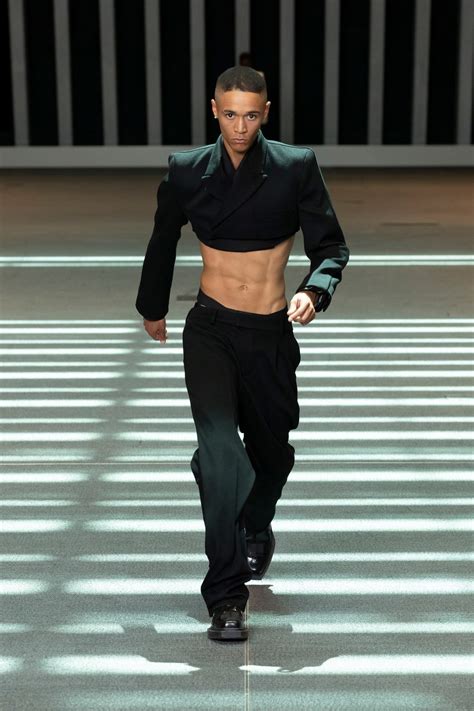 VTMNTS Spring Summer 2023 Men Fashion Show