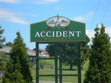 20 Of The Strangest Named Towns In The United States | Funny town names, Town names, Towns