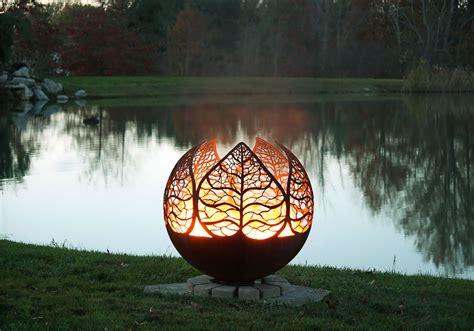 35 Metal Fire Pit Designs and Outdoor Setting Ideas