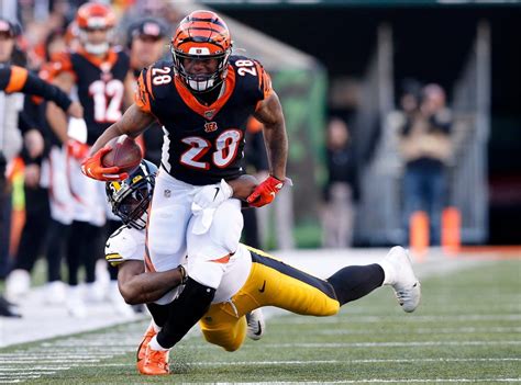 Cincinnati Bengals running back Joe Mixon Featured in Madden Next-Gen ...