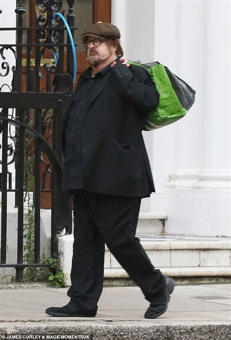 BBC Radio 2 legend Steve Wright enjoys a salad for lunch in London ...