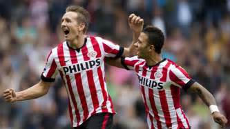 Eredivisie Wrap: PSV seal the title with romp | FourFourTwo