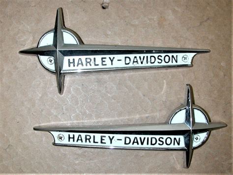 Vintage HARLEY DAVIDSON OEM 1961-1962 Motorcycle Fuel Gas Tank Emblems ...