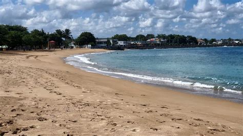 Playa de Vega Baja - Go Puerto Rico