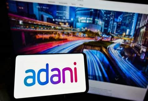 Adani Group और Airtel के बीच साझेदारी, मिलकर पूरा करेंगे यह बड़ा काम | Moneycontrol Hindi