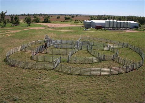 Removable cattle yard panels livestock corral panels fence 1.8m height