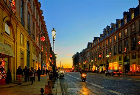 Paris, France Sunrise Sunset Times