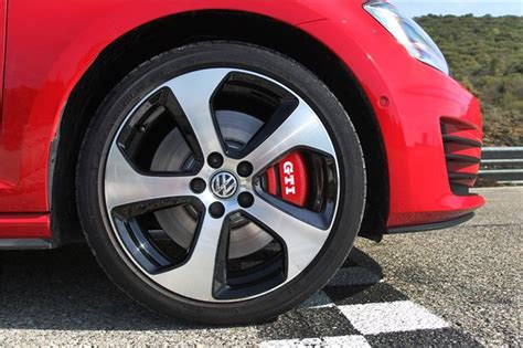 Golf GTi Mk7 Wheel | Autos, Rines, Turismo