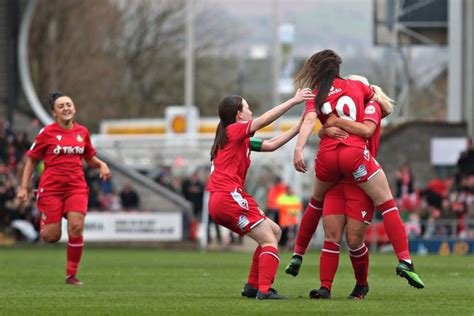 Wrexham record crowd is evidence of north Wales women's football pulse ...