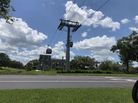 Disney Skyliner Cabins Return to Lines as Reopening Date Nears