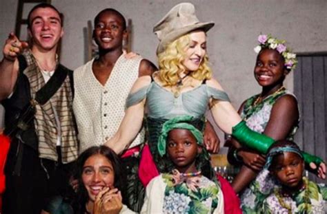 Madonna shares rare family photo with all 6 kids -- see the pic!