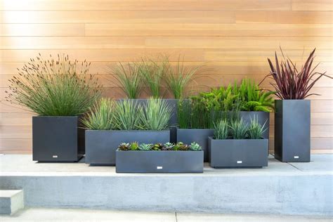 Veradek Shop is the leading manufacturer of indoor and outdoor planters, modern planters, garden ...