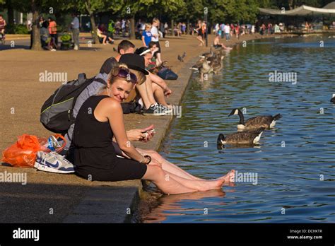 Serpentine lake - Hyde Park - London Stock Photo - Alamy