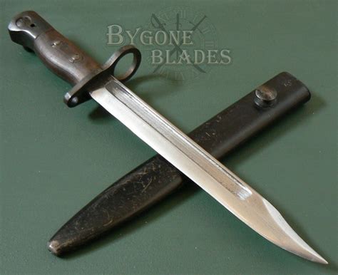 British No.5 MkII WW2 Jungle Carbine Bayonet by Radcliffe | Bygone Blades