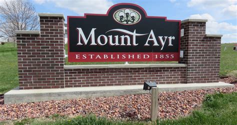 Mount Ayr Welcome Sign (Mount Ayr, Iowa) | Mount Ayr is a lo… | Flickr