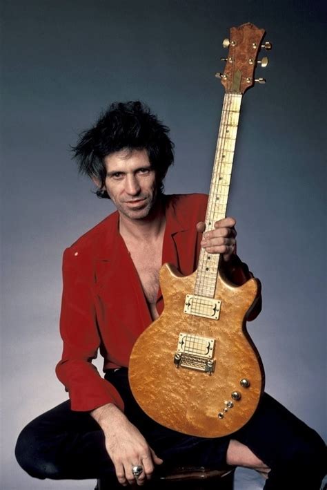 Question: - What guitar is Keith Richards holding in this pic? | Mark Wein Guitar Lessons